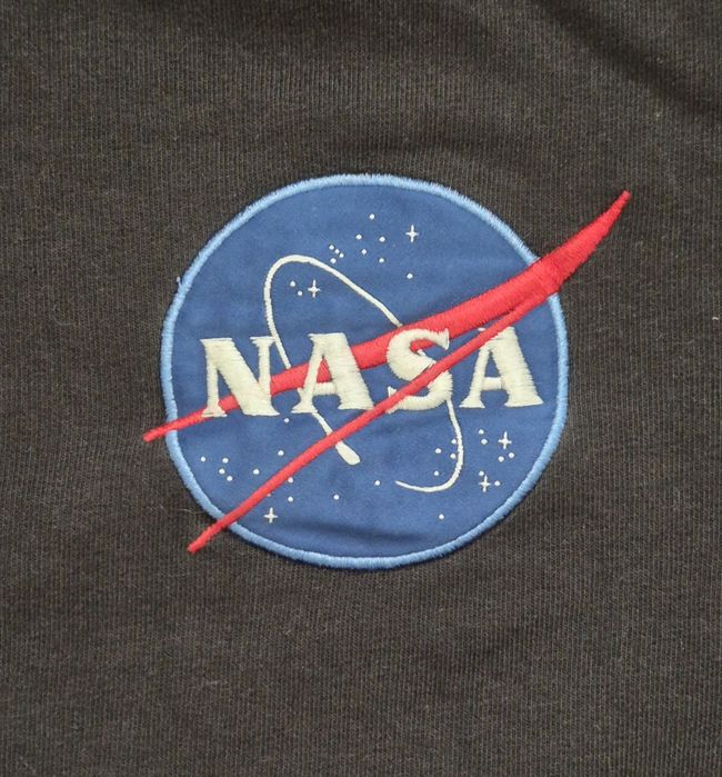 Футболка alfha industries × nasa