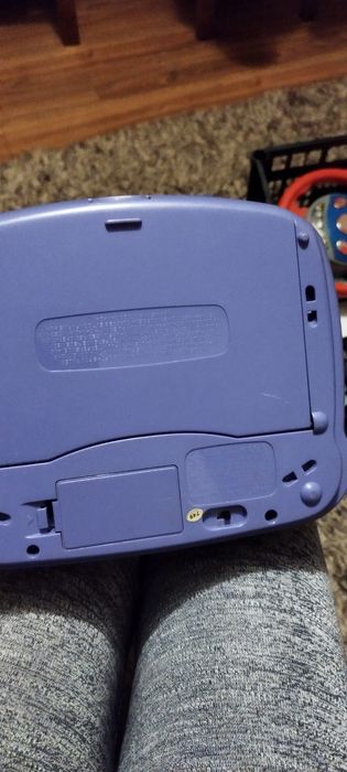 Laptop Kubuś Puchatek w języku angielskim
