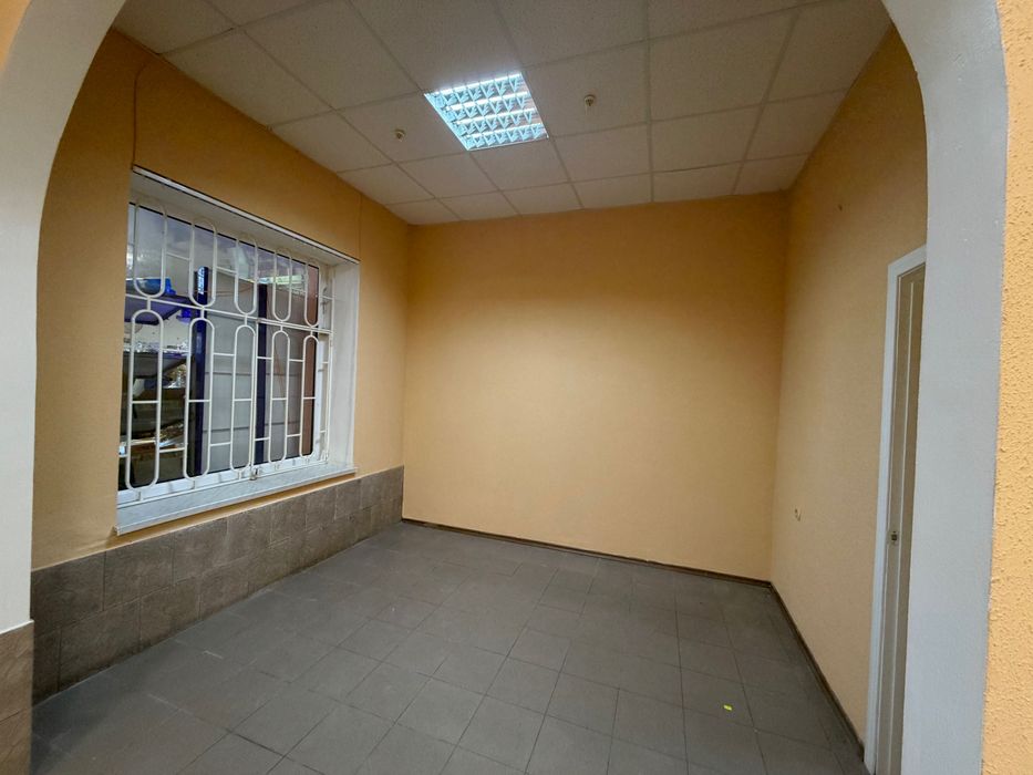 Здам приміщення в оренду Центр ринку Подільськ 57,3 м.кв.