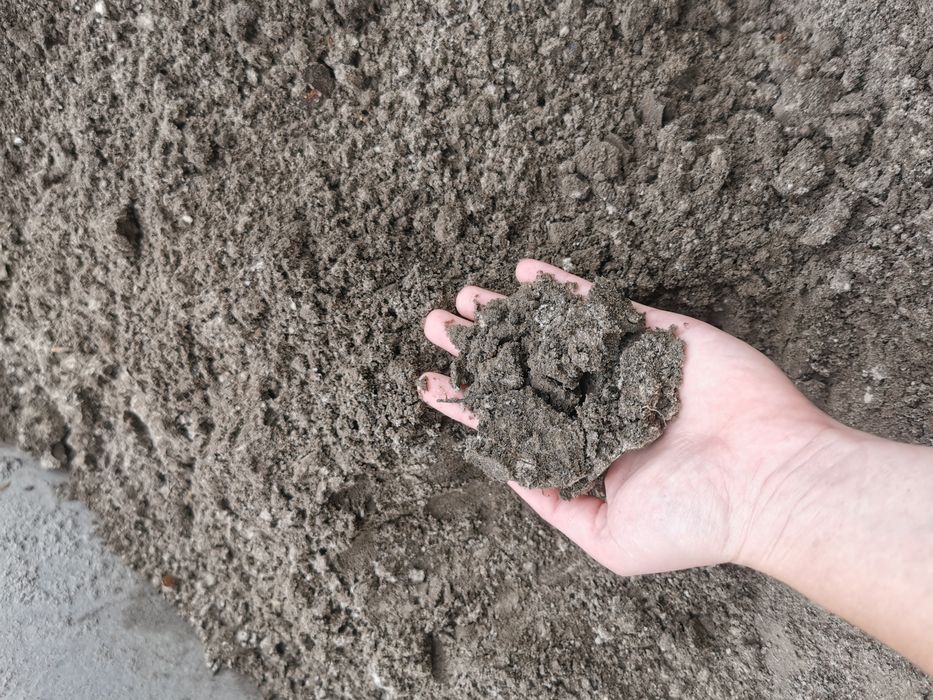 Oddam ziemię, wywóz wlasny, dobra jakość do wyrównania trawnika