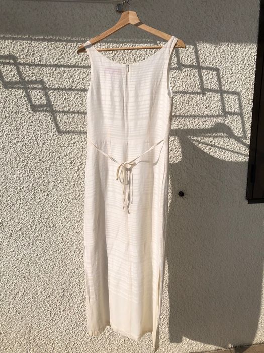 Vestido bege claro