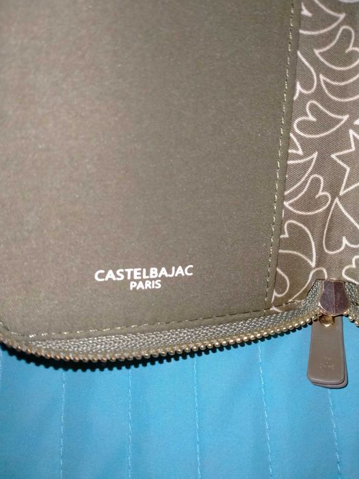 Kosmetyczka Castelbajac Paris 17 cm. x 12 cm.