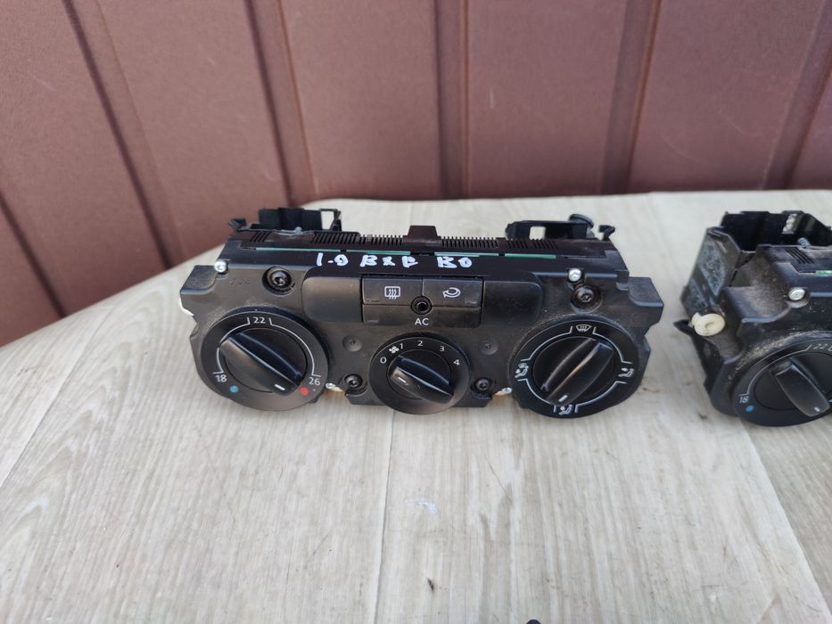 Блок управління пічкою кліматконтролем passat b6 golf caddy 1k0820047d