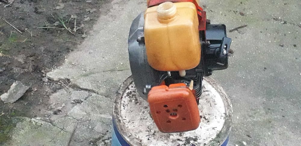 Motor de roçadora/ceifeira Kubota F410