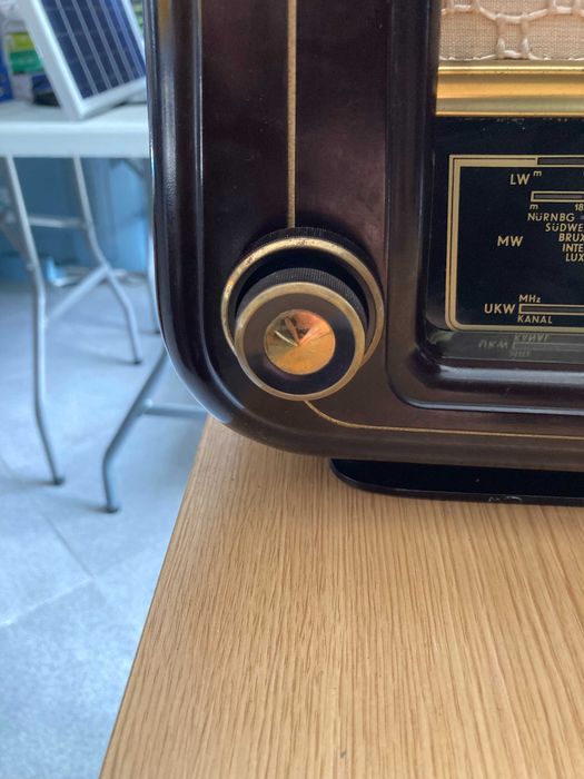 Radio Antigo Wega Carina II (Restaurado recentemente)