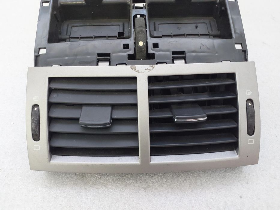 Difusor / saída de ar PEUGEOT 407 SW (6E_)