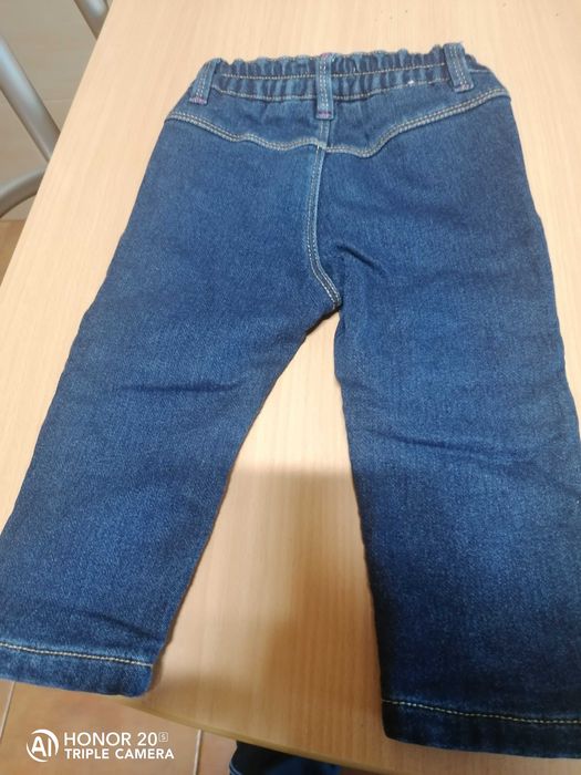 Calças inverno menina 9-12 meses Benetton como novas