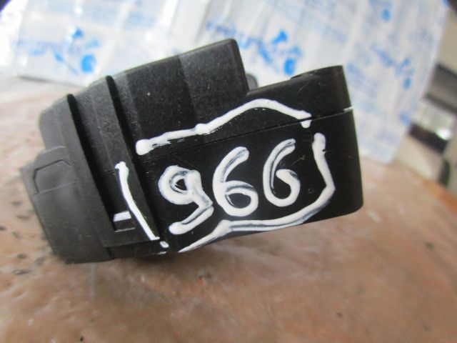 Motor da comporta da sofagem TOYOTA Corolla Verso (ZER_, ZZE12_, R1_)
