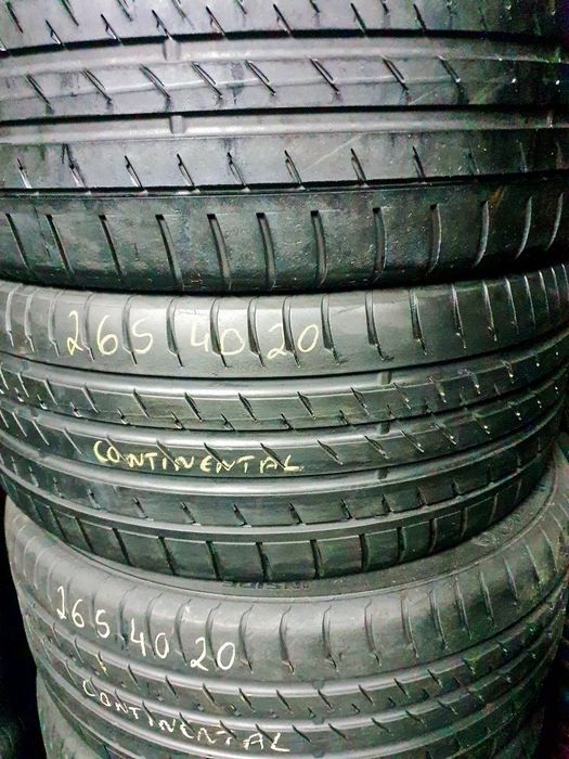 Pneus  265/40/20