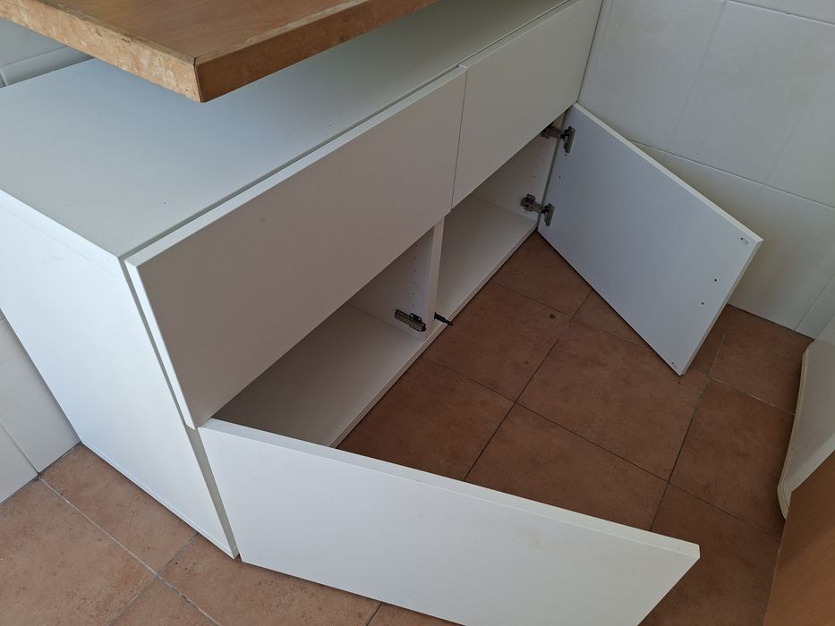 Ikea Besta - Móvel vários propósitos