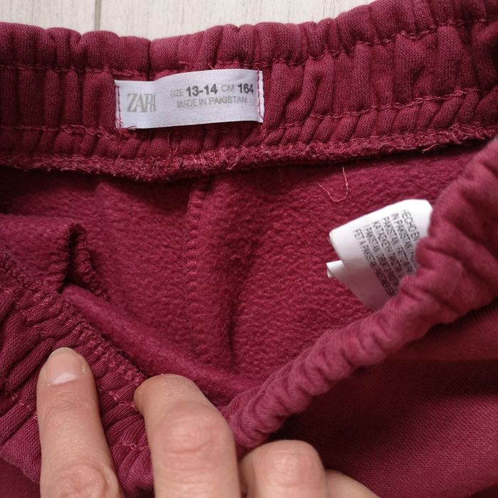 Spodnie dresowe marki Zara