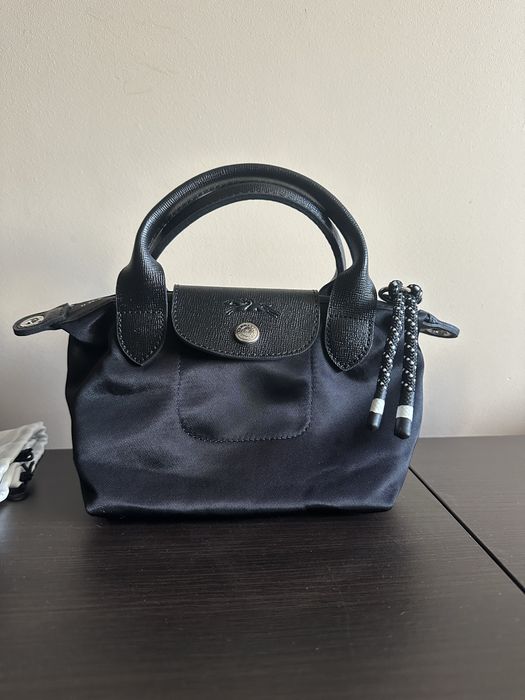 Longchamp Le Pliage Energy XS czarna mini torebka pasek