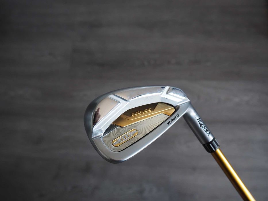 Kij do golfa Honma Beres 3 STAR Forged Iron 7 Marka Premium