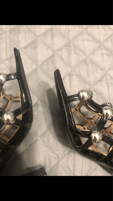 Sandały na obcasie Lilly Rose 38