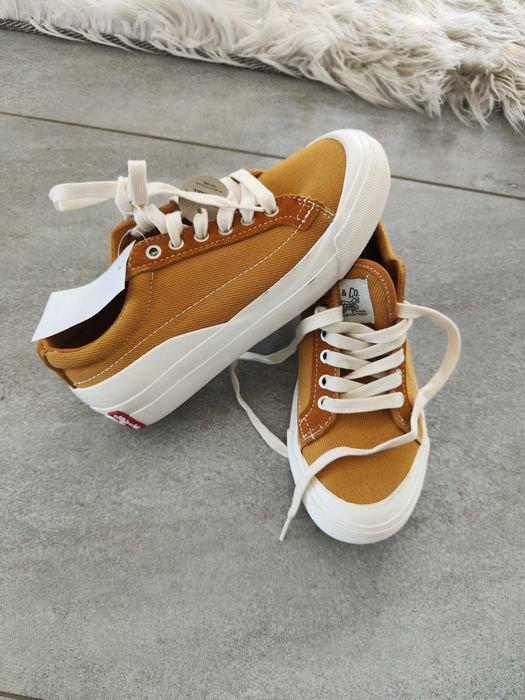 Nowe buty sneakersy trampki tenisówki Levi's
