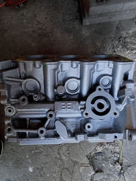 Stolik z Silnika v6