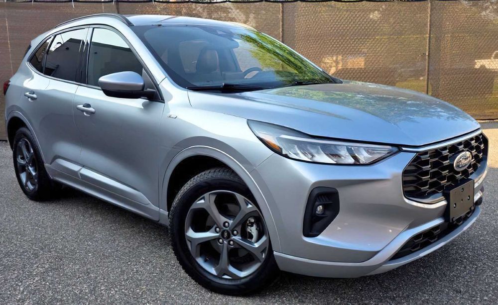 Ford Escape ST-Line Select      2023