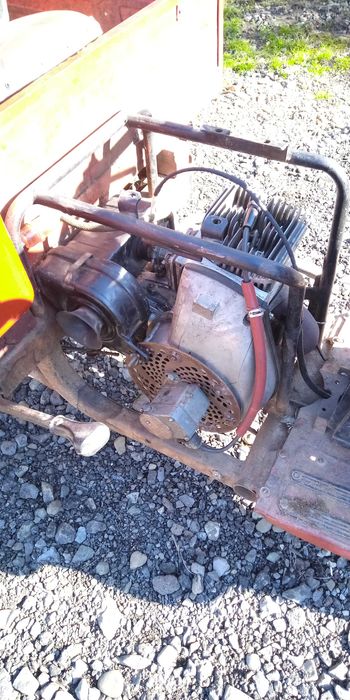 Муравей, тула. Тракторець