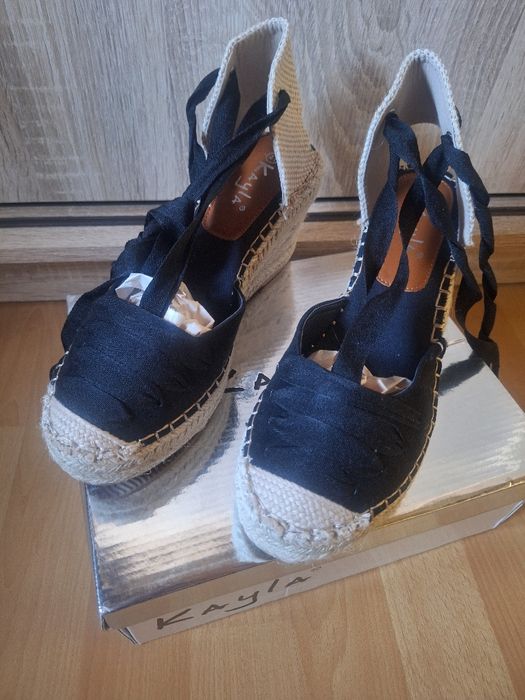 Nowe buty na koturnie espadryle rozmiar 41