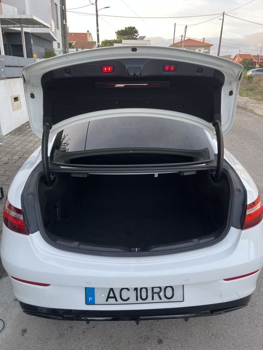 Mercedes Benz  E300d AMG 245cv