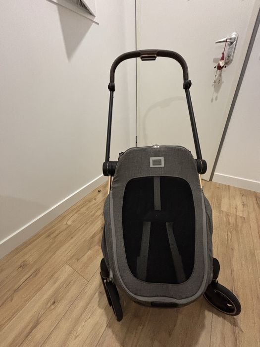 Vendo carrinho com ovo Cybex