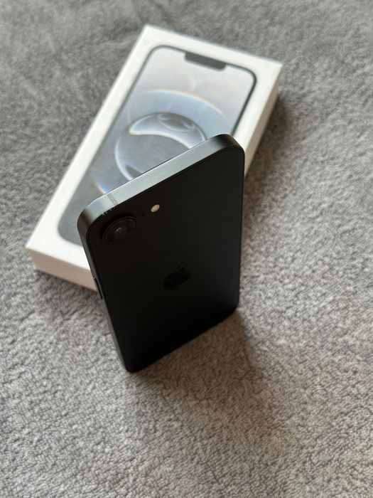 IPHONE 16 e 128 Neverlock
