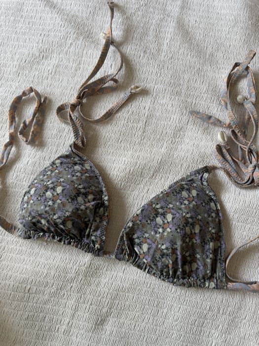 Bikini Top Love Stories