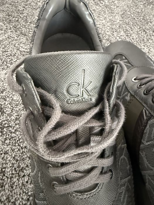 Buty męskie sportowe