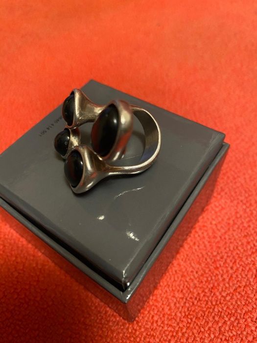 Anel marca Uno 50