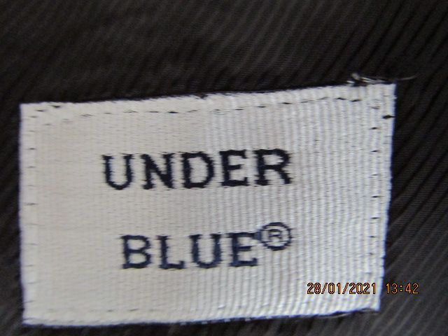 Fato preto Under Blue