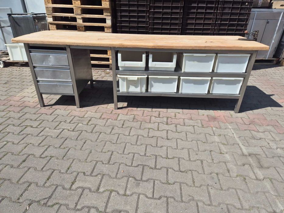 Stół  gastronomiczny