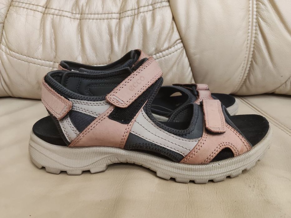 Жіночі сандалі Ecco 41 р. 1000 грн. б/в