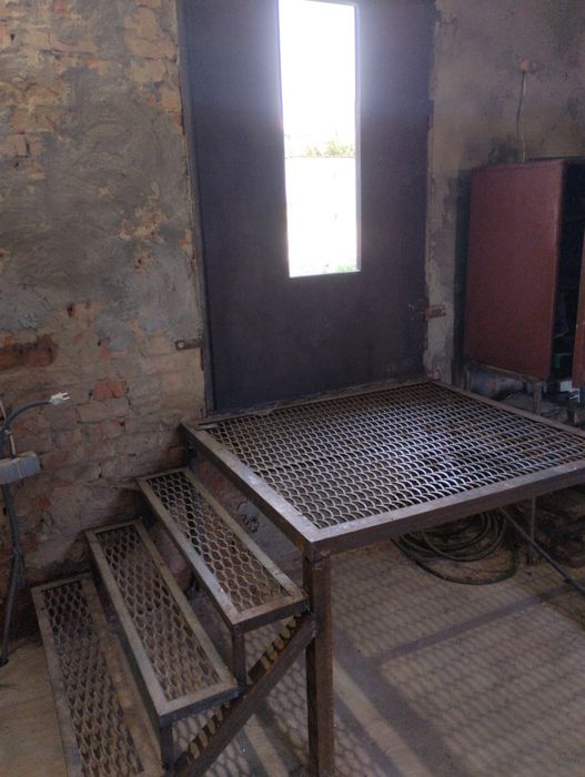 Продам цегляний гараж