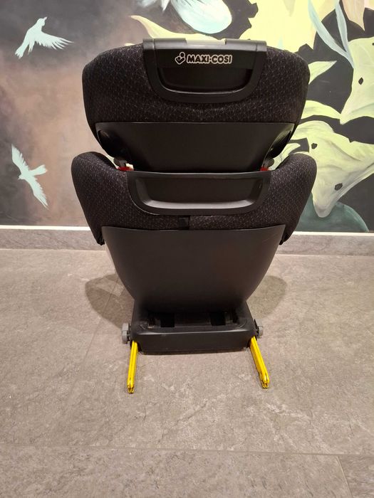 Fotelik samochodowy Maxi-Cosi Rodifix 15-36kg ISOFIX