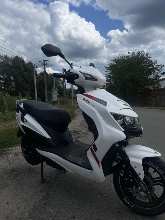 Електромопед Yadea Leiman
