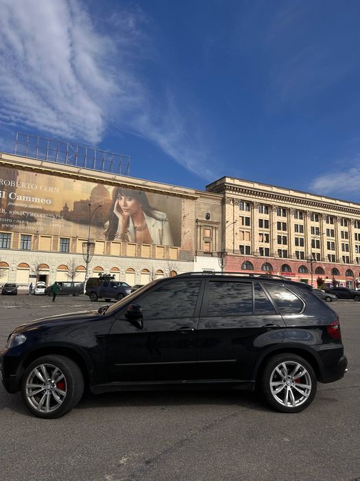 Правильный BMW X5 E70