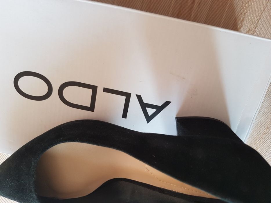 Buty czarne zamszowe r.37 ALDO