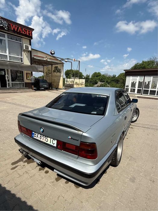 Продам BMW e34 525 TDS