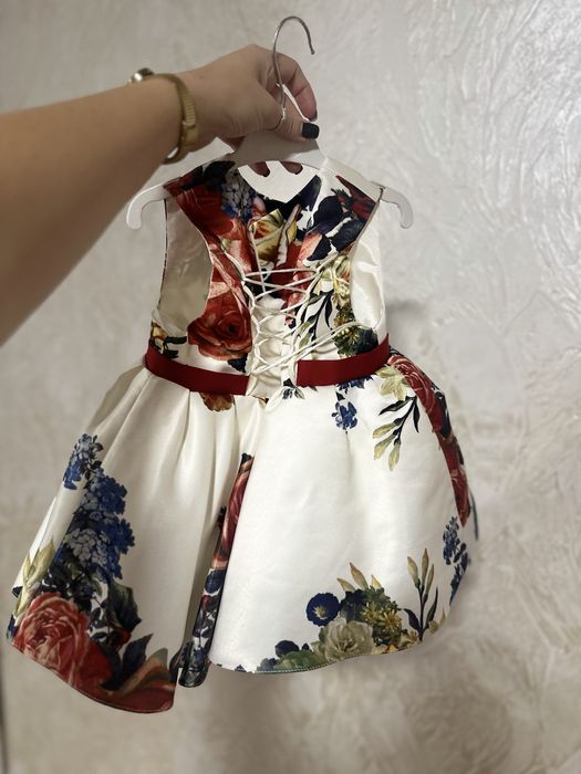 Плаття дитяче святкове. Сукня святкова, пишна