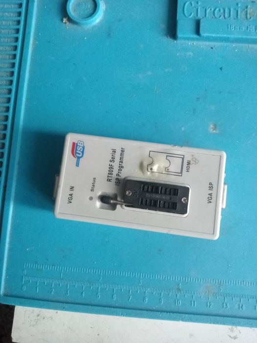 Продається програматор мікросхем ПЗП (ROM) RT809F