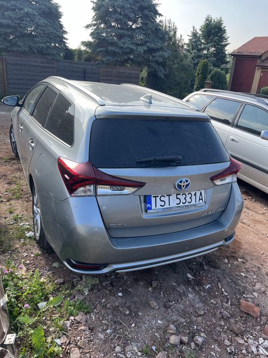 Toyota auris 1.8 hybryda lift