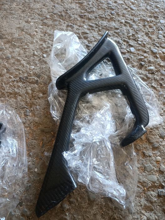 Lotka spoiler Lamborghini Gallardo  Ferrari F360 carbon
