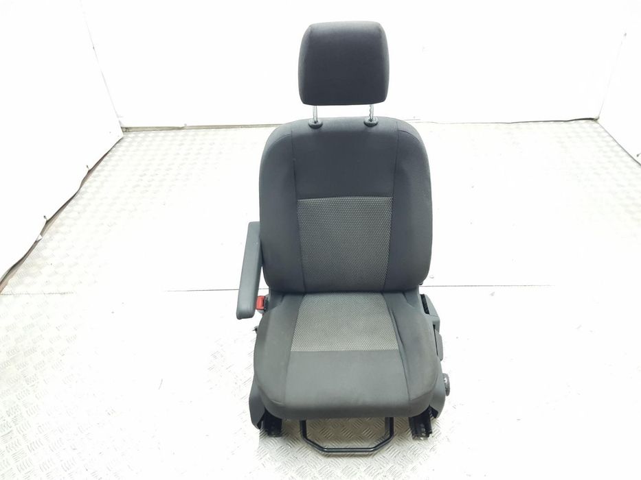 Banco Frente Esquerdo Ford Transit Chasis Cabina Ttg