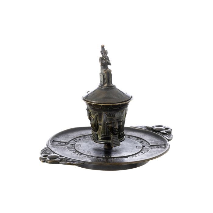 Decoração - Palmatória em bronze; com figuras egípcias - Século XIX