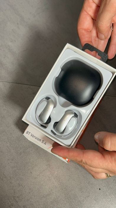 Auriculares bluetooth com astes super finas