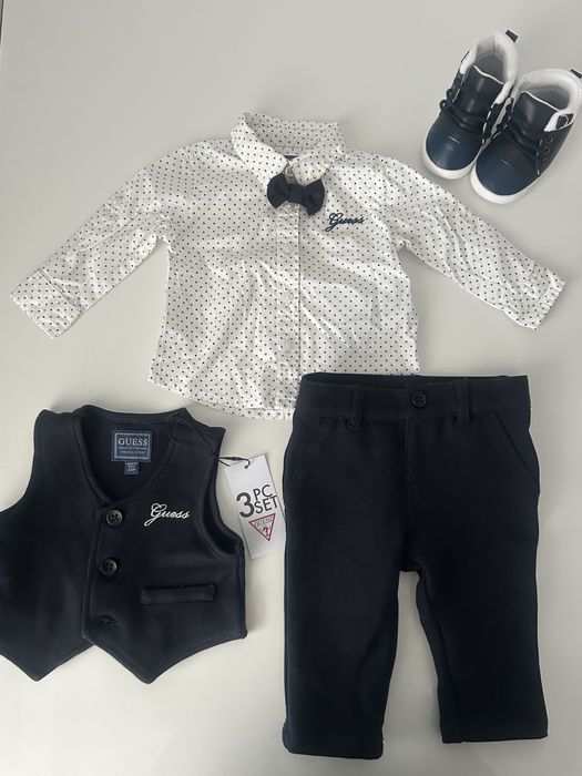 Elegancki komplet Guess r.68