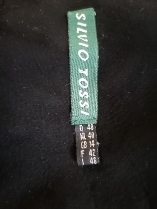 Італійська натуральна дублянка, бомбер, л, l
Silvio Tossi