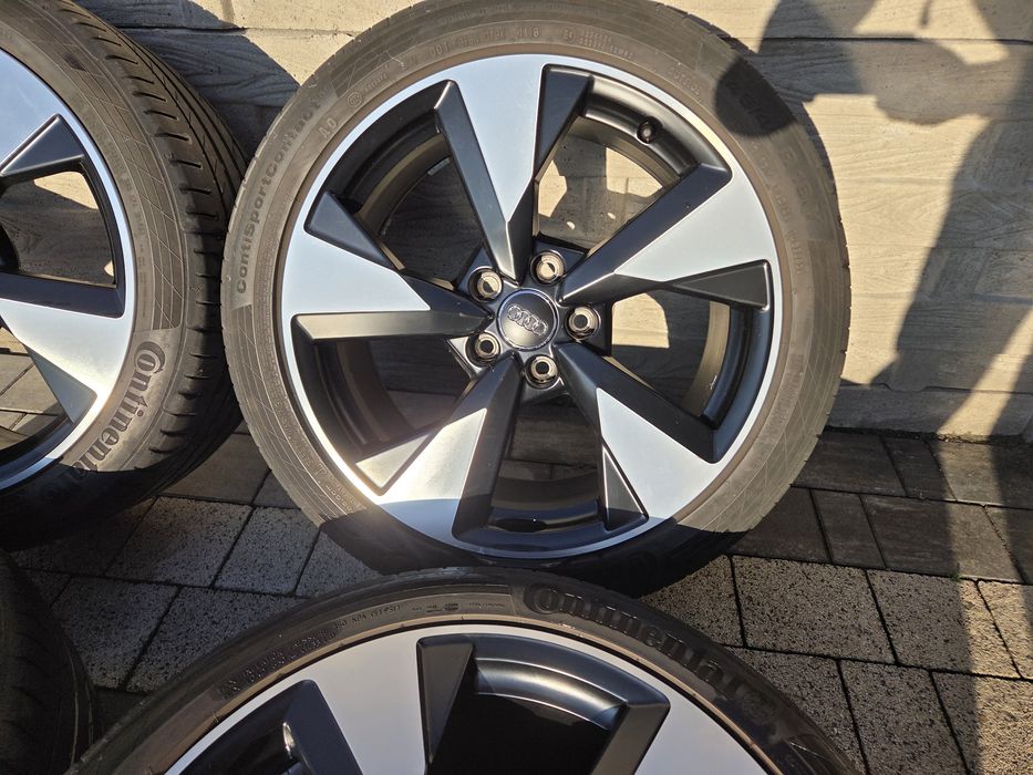 Super kolo Felgi Audi A4 18 5x112 8J ET40 8W0 A4 A5 B9