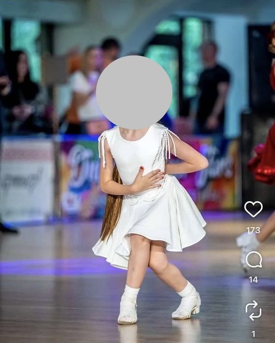 Сукня для бальноспортивних танців на зріст 140см