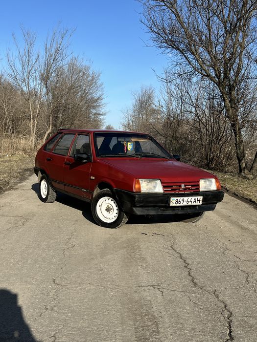 ВАЗ 2109 1.3 Бензин 1995 год Не гнилая По т.п